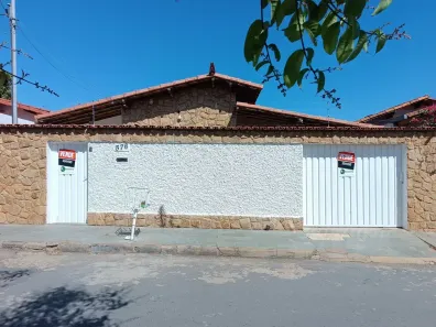 Casa com 1 Quarto à venda, 100m² no Morada do Parque, Montes Claros