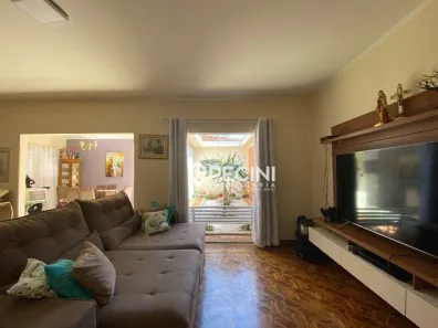 Casa com 3 Quartos à venda, 225m² no Zona Central, Rio Claro