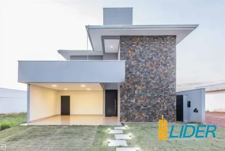 Casa de Condomínio com 5 Quartos à venda, 315m² no Shopping Park, Uberlândia