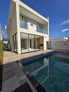 Casa de Condomínio com 4 Quartos à venda, 278m² no Ponta Negra, Manaus