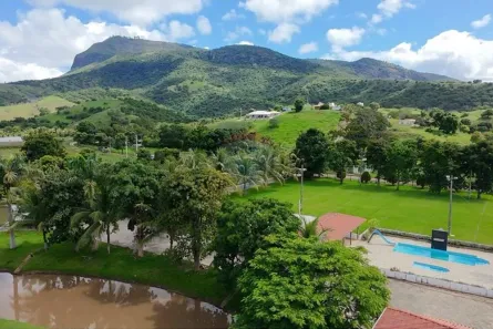 Fazenda/Sítio com 4 Quartos à venda, 10000m² no , Alpercata