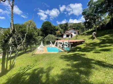 Casa com 5 Quartos à venda, 300m² no Parque do Imbui, Teresópolis