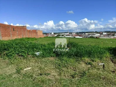 Lote/Terreno à venda, 675m² no Conjunto Habitacional Popular Altos, Botucatu