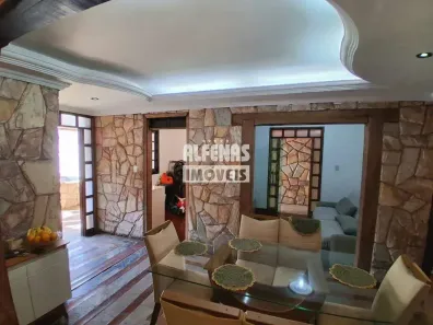 Casa com 3 Quartos à venda, 250m² no Inconfidentes, Contagem
