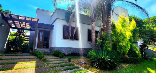 Casa de Condomínio com 3 Quartos à venda, 260m² no São Lucas, Viamão