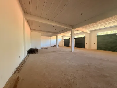 Ponto Comercial à venda, 415m² no Recreio dos Bandeirantes (Melo Viana), Esmeraldas