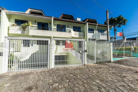 Sobrado com 3 Quartos à venda, 222m² no Mercês, Curitiba