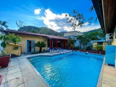 Casa com 2 Quartos para alugar, 117m² no Piratininga, Niterói