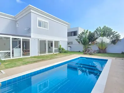 Casa de Condomínio com 5 Quartos à venda, 400m² no Jacuhy, Serra