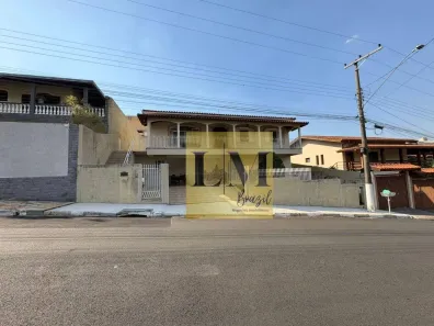 Casa com 3 Quartos à venda, 192m² no Núcleo CECAP, Serra Negra