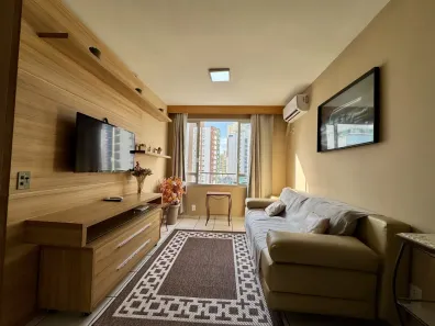 Apartamento com 2 Quartos para alugar, 75m² no Centro, Balneário Camboriú