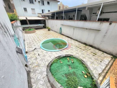 Casa com 3 Quartos à venda, 198m² no Marapé, Santos