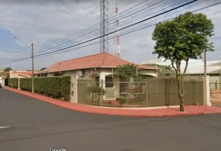 Casa com 3 Quartos à venda, 238m² no Vila Santa Maria (Vila Xavier), Araraquara