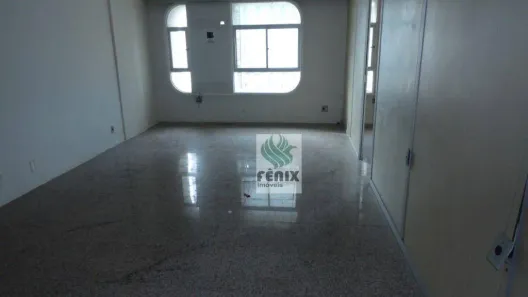 Sala Comercial à venda, 77m² no Centro, Fortaleza