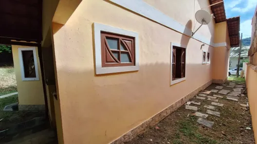 Casa de Condomínio com 2 Quartos à venda, 160m² no Itapeba, Maricá