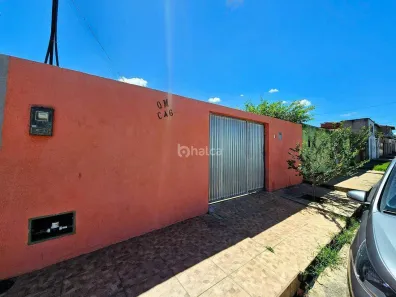 Casa com 2 Quartos para alugar, 160m² no Vale Quem Tem, Teresina