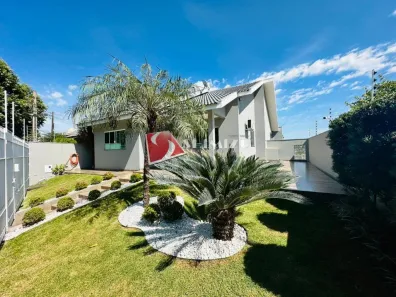 Casa com 3 Quartos à venda, 166m² no Jardim Brasília, Maringá