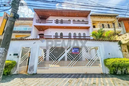 Sobrado com 4 Quartos à venda, 259m² no Nova Petrópolis, São Bernardo do Campo
