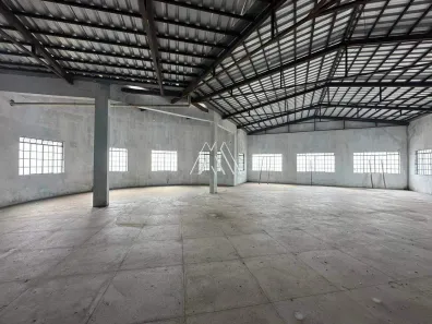 Galpão/Depósito/Armazém para alugar, 320m² no Universitário, Itaúna