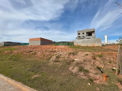 Lote/Terreno à venda, 268m² no Residencial Jatibela, Campinas