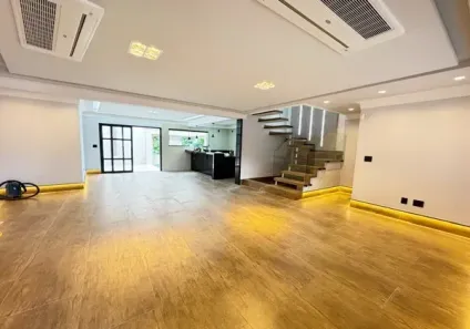 Sobrado com 3 Quartos à venda, 220m² no Vila Barreto, São Paulo