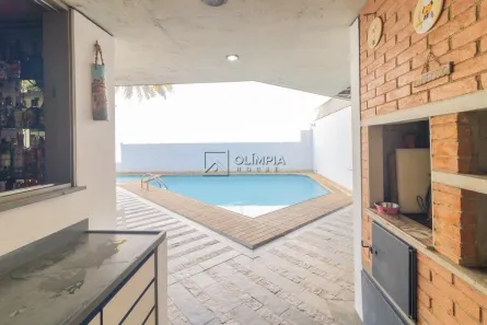 Casa com 5 Quartos para alugar, 550m² no Vila Madalena, São Paulo