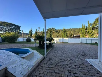 Casa de Condomínio com 5 Quartos para alugar, 570m² no Condomínio Flamboyant-B, Atibaia