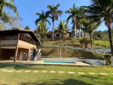 Fazenda/Sítio com 3 Quartos à venda, 272m² no Freitas, São José dos Campos