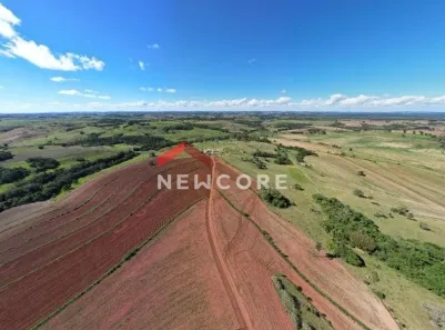 Fazenda/Sítio com 3 Quartos à venda, 5000m² no Centro, Itapetininga