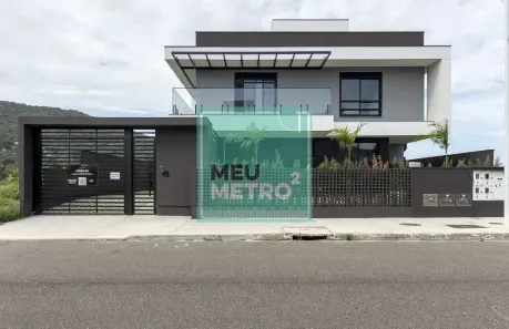 Casa com 3 Quartos à venda, 212m² no Lagoa da Conceição, Florianópolis