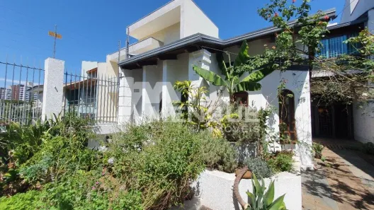 Casa com 3 Quartos à venda, 252m² no Cristo Redentor, Porto Alegre
