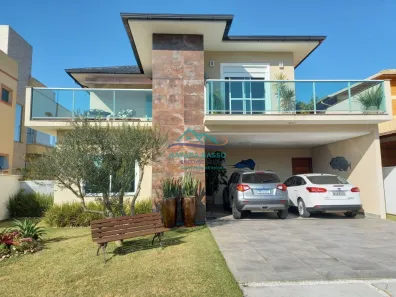 Casa de Condomínio com 3 Quartos à venda, 280m² no São João do Rio Vermelho, Florianópolis