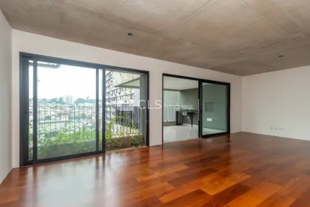 Apartamento com 3 Quartos à venda, 143m² no Vila Ipojuca, São Paulo