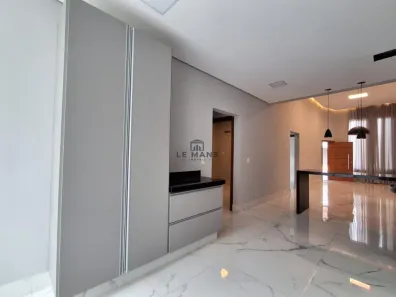 Casa de Condomínio com 3 Quartos para venda ou aluguel, 140m² no Jardim Califórnia, Piracicaba