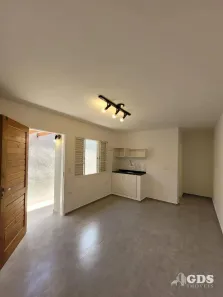Apartamento com 1 Quarto para alugar, 20m² no Vila Guedes, São Paulo
