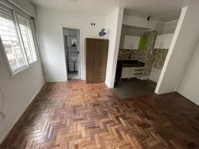 Kitnet à venda, 32m² no Jardim Leopoldina, Porto Alegre