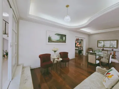 Casa com 5 Quartos à venda, 256m² no Brotas, Salvador