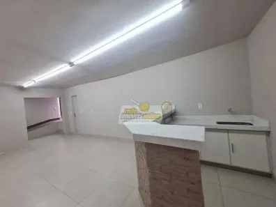 Ponto Comercial para alugar, 191m² no Jardim Alexandre Campos, Uberaba