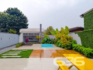 Casa com 3 Quartos à venda, 196m² no Guanabara, Joinville