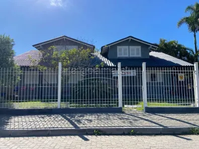 Sobrado com 7 Quartos à venda, 167m² no , Xangri-Lá