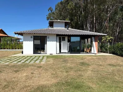 Casa de Condomínio com 1 Quarto à venda, 50m² no Pedro do Rio, Petrópolis