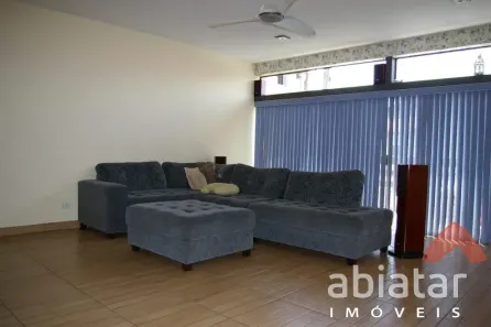 Sobrado com 3 Quartos à venda, 250m² no Jardim América, Taboão da Serra