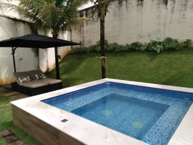 Casa de Condomínio com 3 Quartos para alugar, 270m² no Jardim Karaíba, Uberlândia