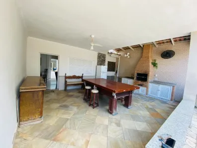 Casa com 5 Quartos à venda, 242m² no Jardim Virgínia, Guarujá