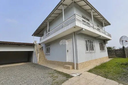 Casa com 7 Quartos à venda, 240m² no Adhemar Garcia, Joinville