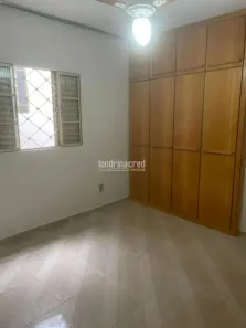 Casa com 3 Quartos à venda, 130m² no Conjunto Professora Hilda Mandarino, Londrina