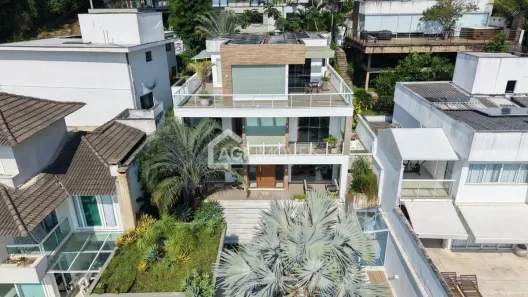 Casa de Condomínio com 5 Quartos à venda, 450m² no Charitas, Niterói