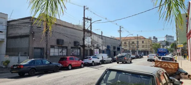 Prédio Comercial à venda, 271m² no Floresta, Porto Alegre