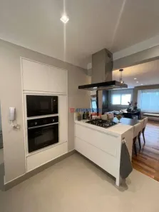 Apartamento com 2 Quartos para alugar, 105m² no Vila Andrade, São Paulo