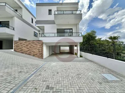 Casa de Condomínio com 3 Quartos à venda, 326m² no Chácara do Refúgio, Carapicuíba